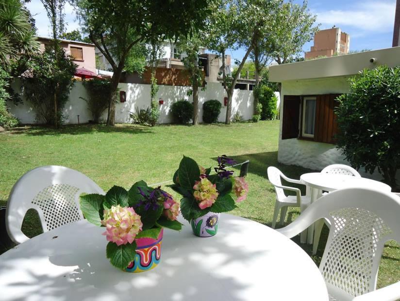 Hostería Sajonia Villa Gesell Exterior foto